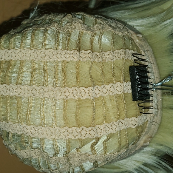 Pure Natural Wig name Tina platinum Blonde - Picture 8 of 8